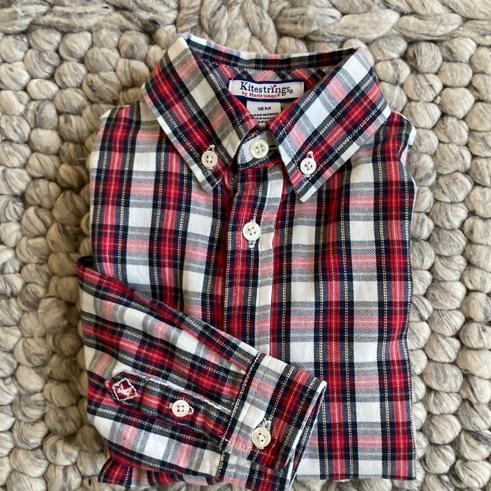 Kitestrings by Hartstrings plaid flannel button down shirt